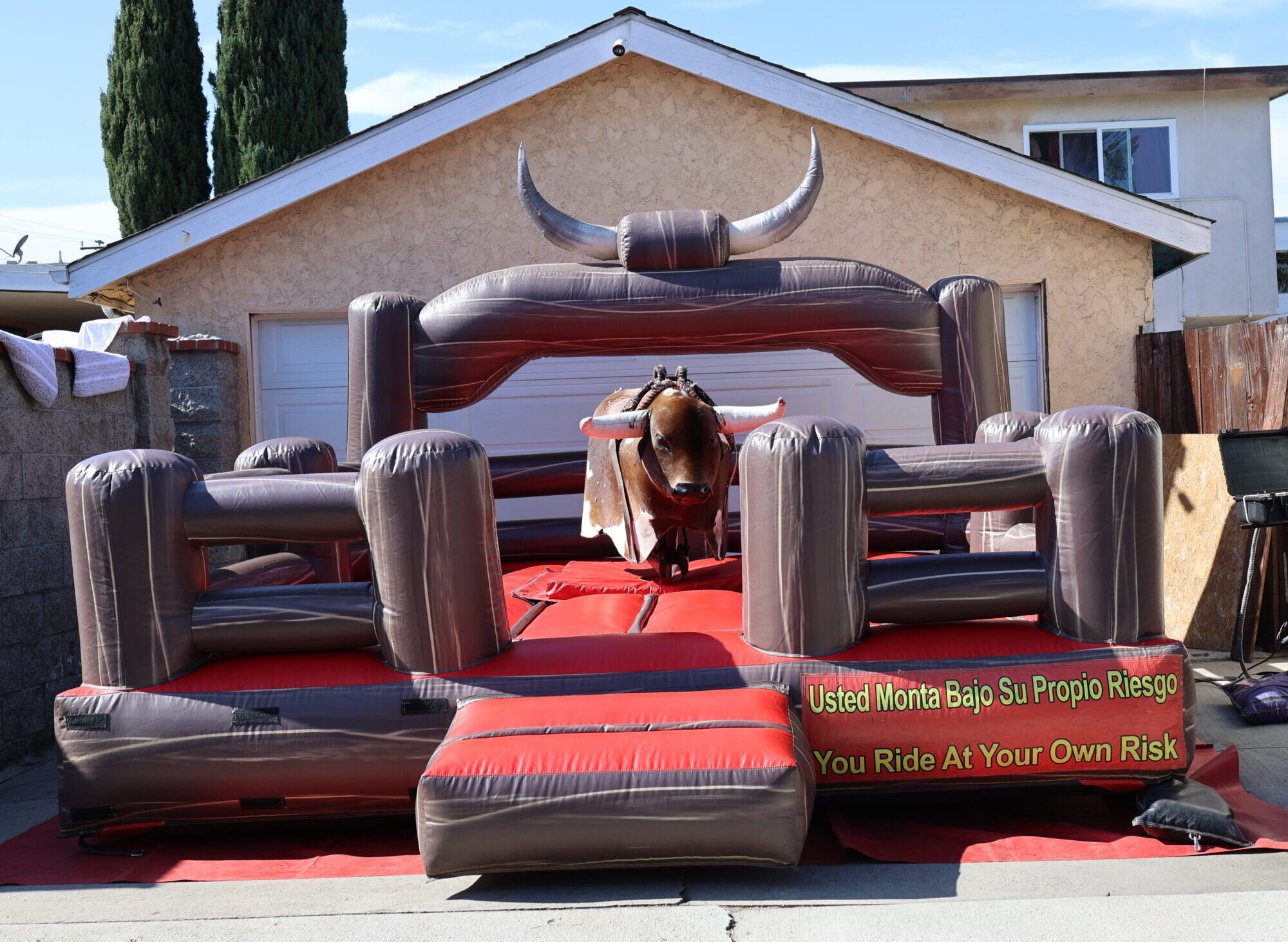 Mechanical bull rental in Los Angeles